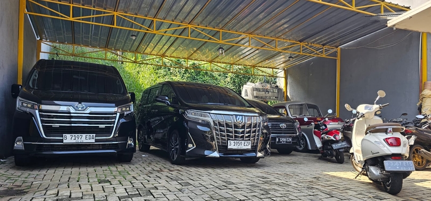 Sewa Hiace Jakarta
