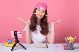 10 Ide Konten Youtube Paling Laris yang Bisa Menambah Subscriber